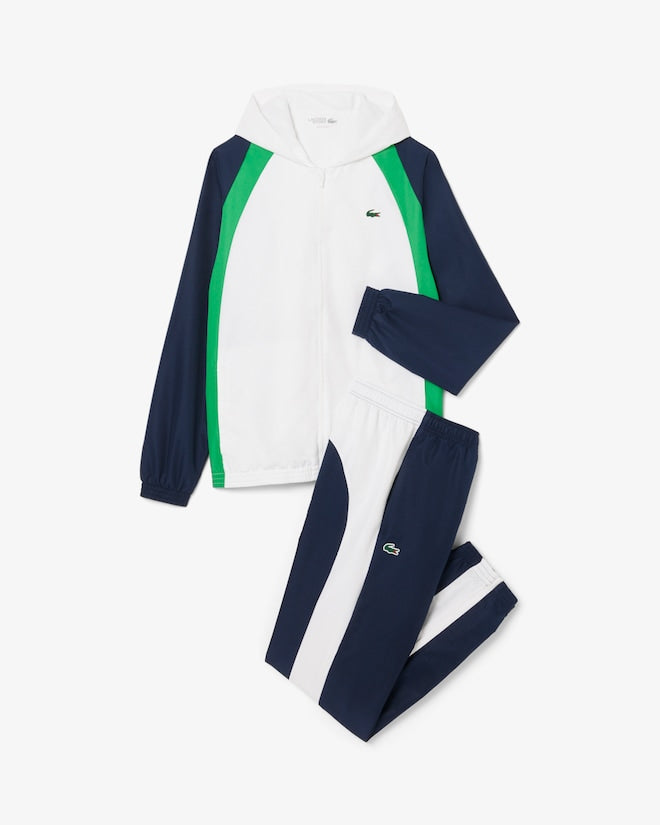 Conjunto verde e branco com logo