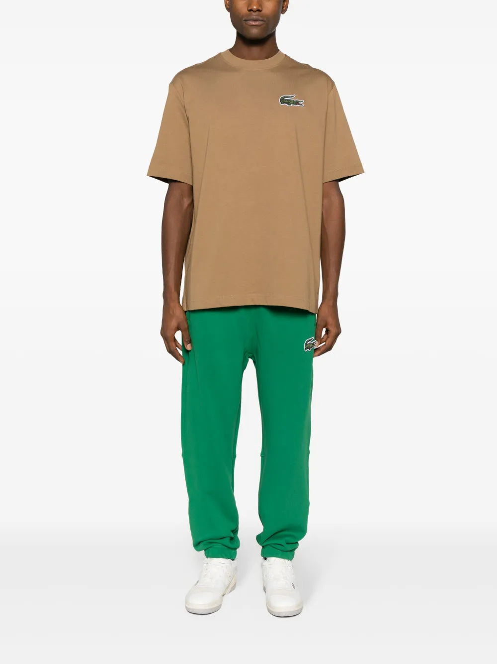 T-shirt de algodão com patch de logo castanho