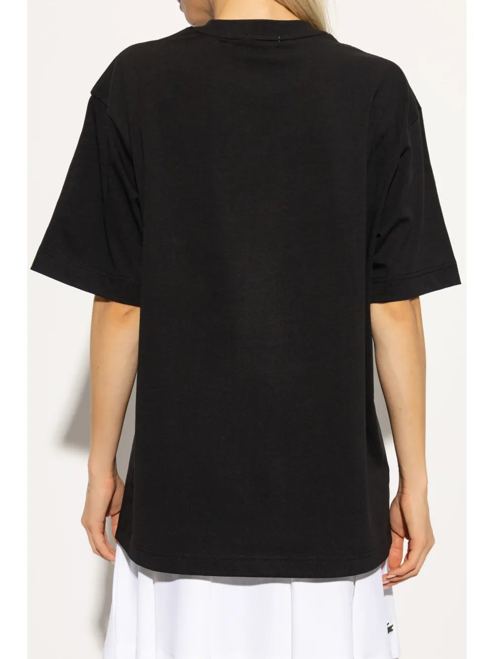 T-shirt com logo bordado
